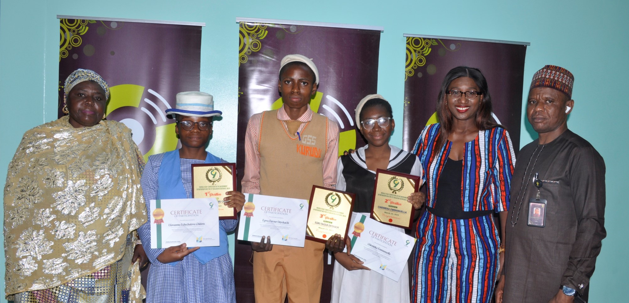 From left: Director of Science, Technology and Vocational Education, FCT Education Secretariat, Hajiya Ramatu Habu; first place winner, Uchechukwu Chidera Ukwuoma; third place winner, Favour Onyekachi Egwu; second place winner, Emmanuella Chiemeke; PR Lead, 9mobile, Chineze Amanfo; and Director of Network Operations, 9mobile, Abdulmutallib Mohammed, at the grand finale of the 9mobile Essay Competition on the Environment in Abuja